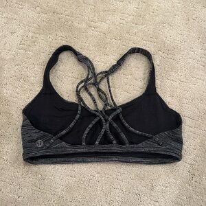 Lululemon bra